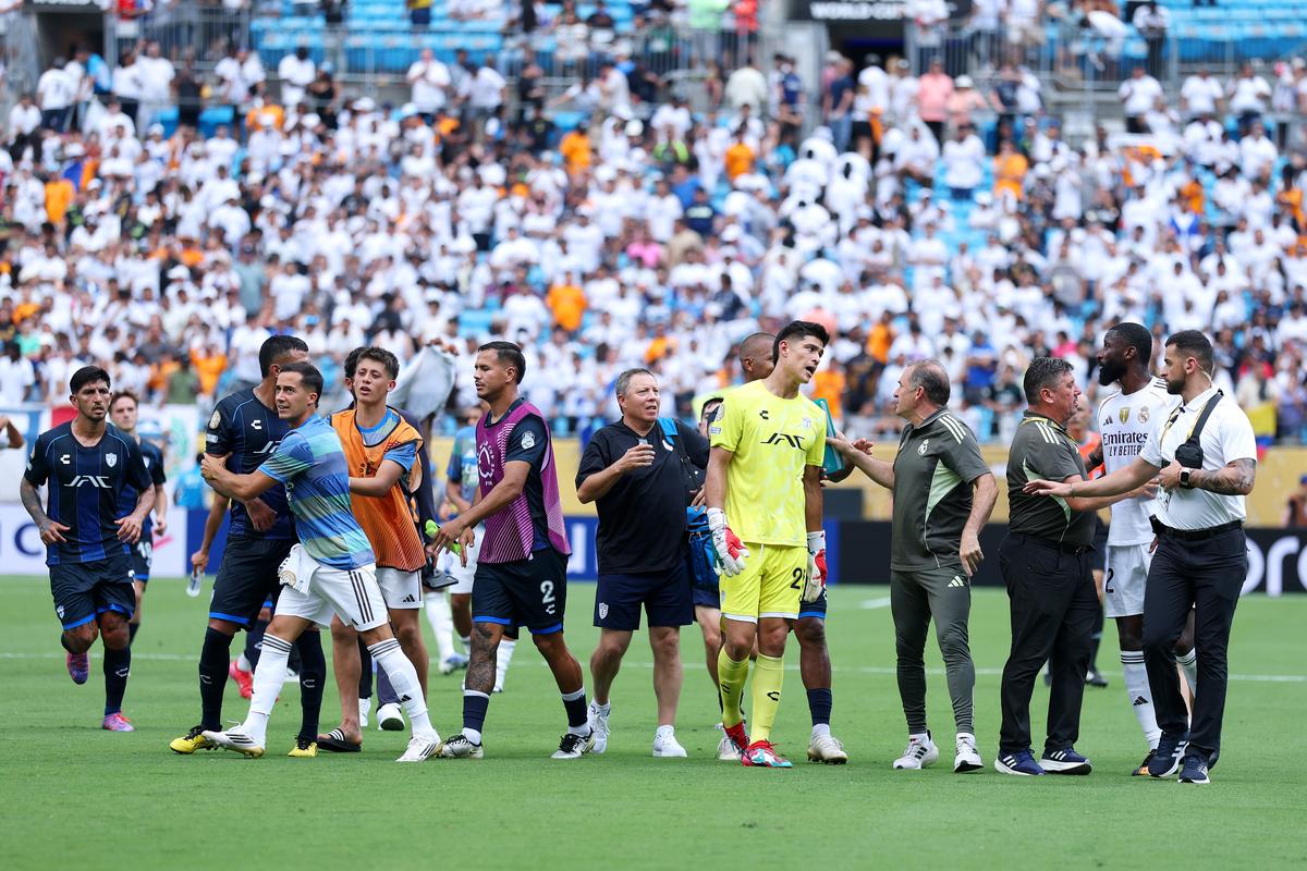 关于世俱杯奥克兰城VS博卡青年前瞻两国足球水准相差甚远的信息  第1张