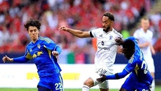 包含曼联为马拉西亚寻找买家遇到困难曼联夏窗卖人比引援还难的词条  第1张