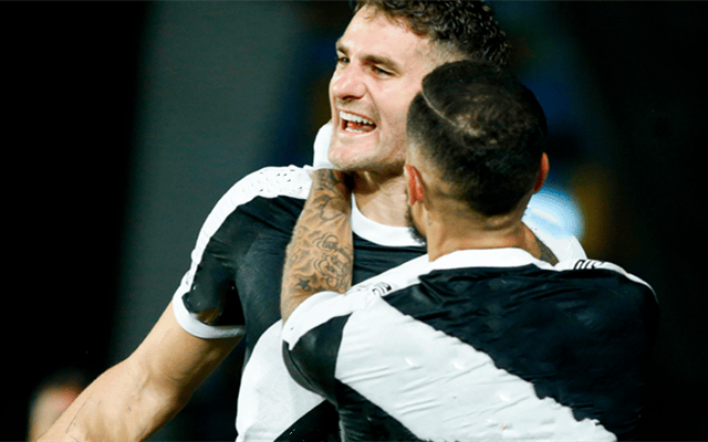 巴西甲:福塔雷萨VS巴乌鲁  第1张