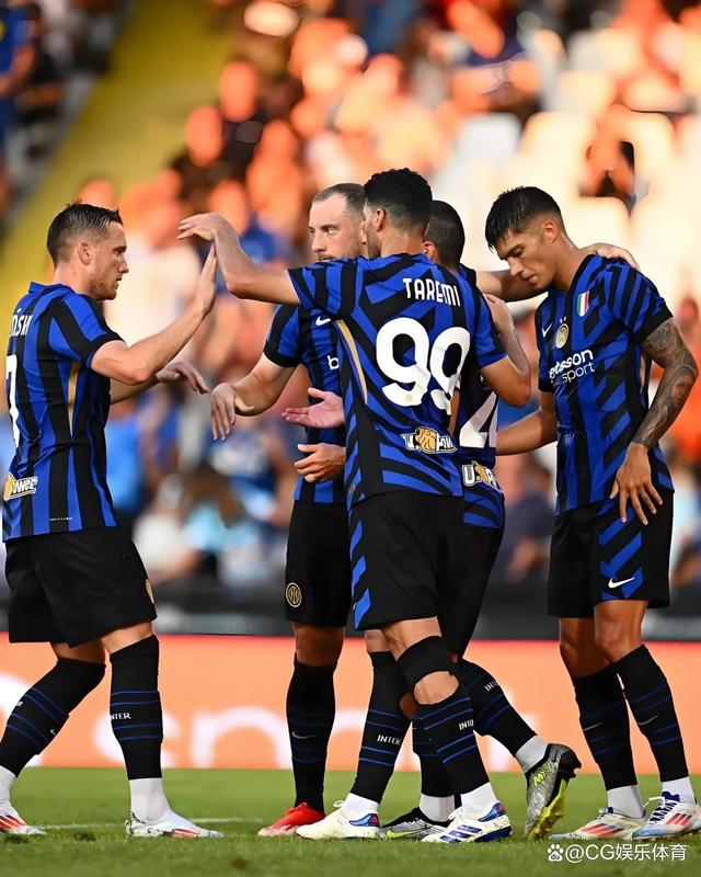 包含法布雷加斯成国米新帅人选本赛季带领升班马科莫取得意甲第10名的词条  第1张