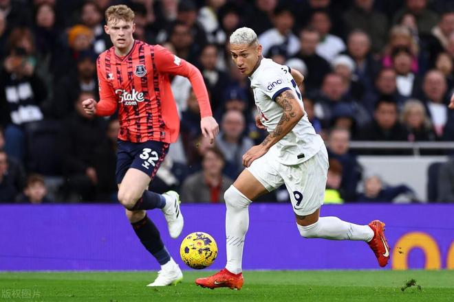 包含曼城VS埃弗顿榜首稳扎战免费无卡顿直播的词条