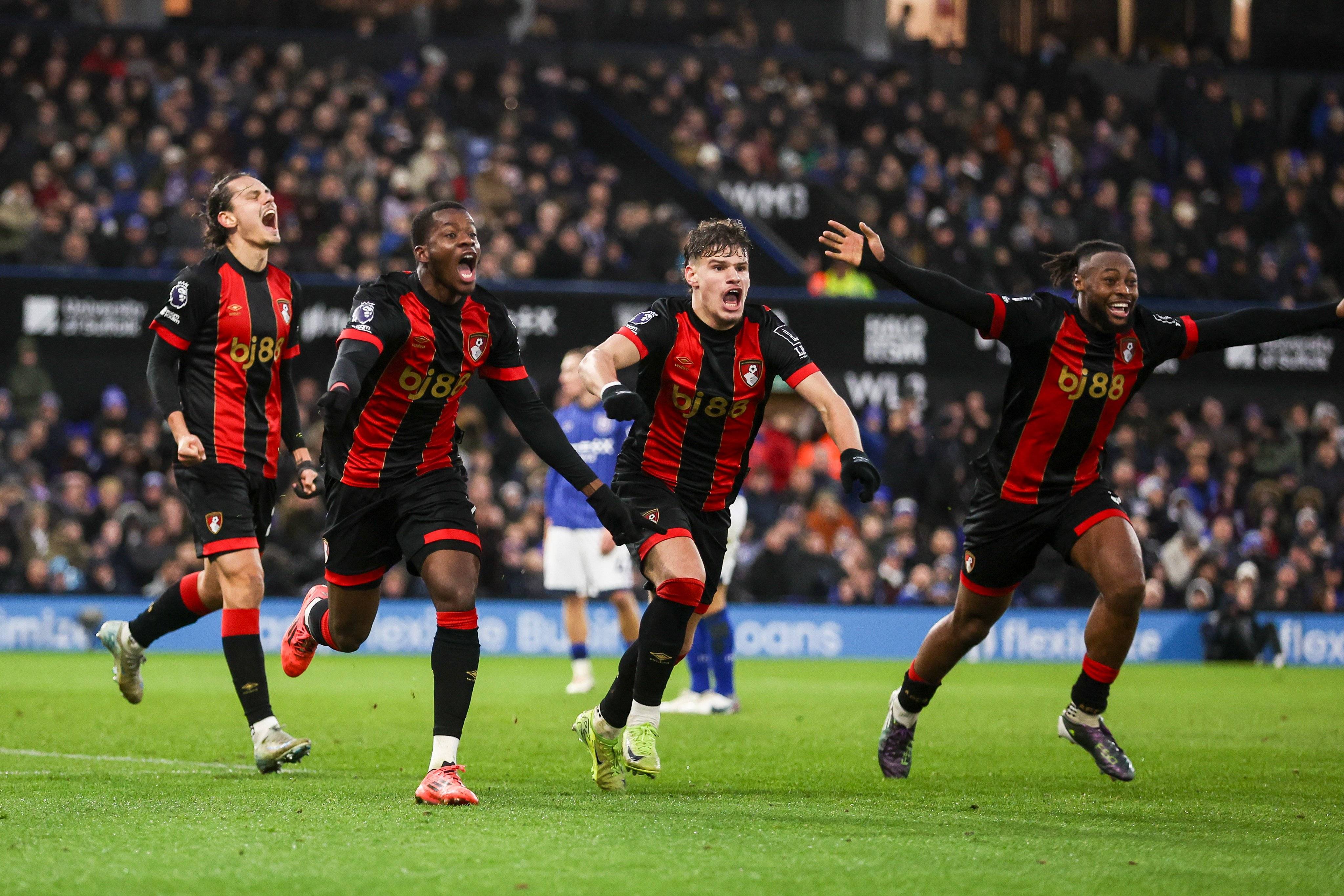 关于曼城VS伯恩茅斯榜首稳胜免费无延迟观看平台的信息  第2张