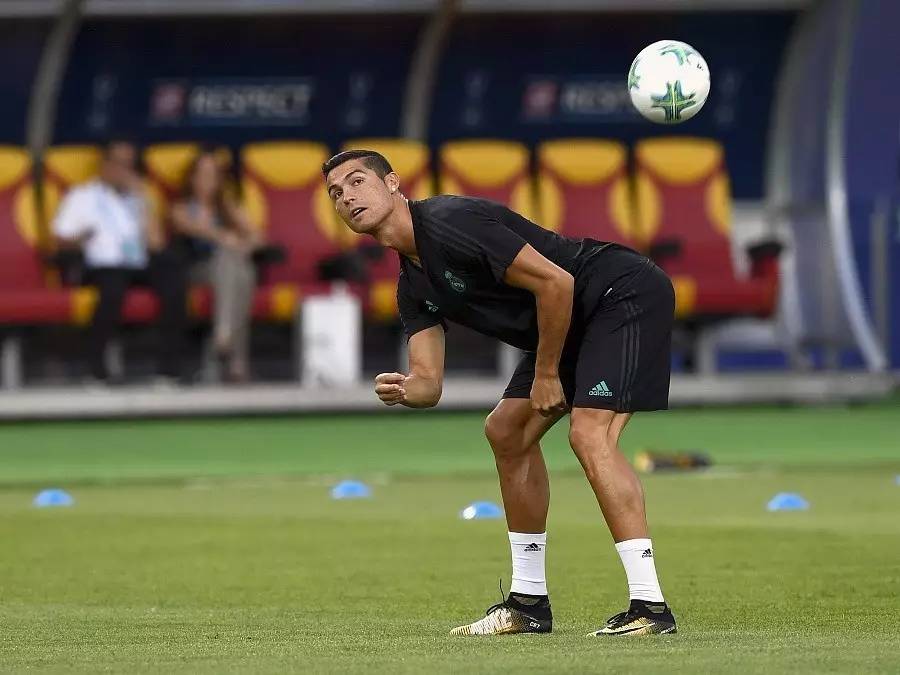 西汉姆联VS布莱顿抢分关键战实时解说超清直播地址的简单介绍  第1张