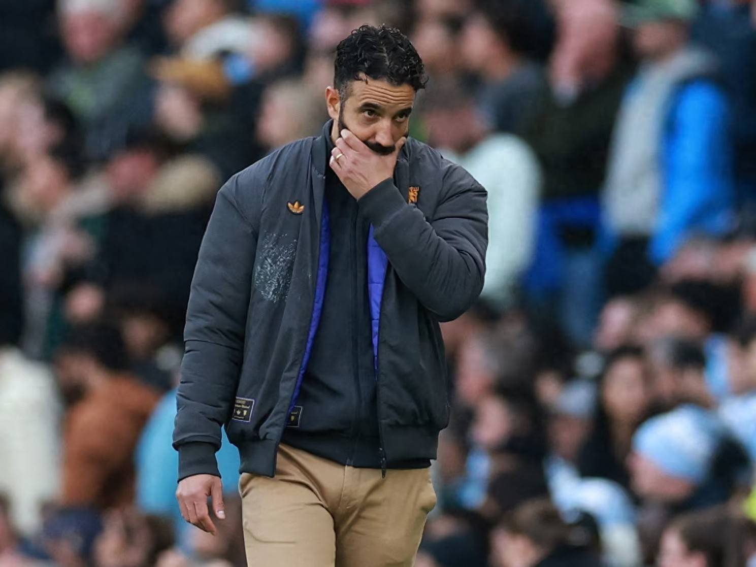 阿莫林公布曼联六名队长强化团队领导力的简单介绍 第2张 阿莫林公布曼联六名队长强化团队领导力的简单介绍 第2张