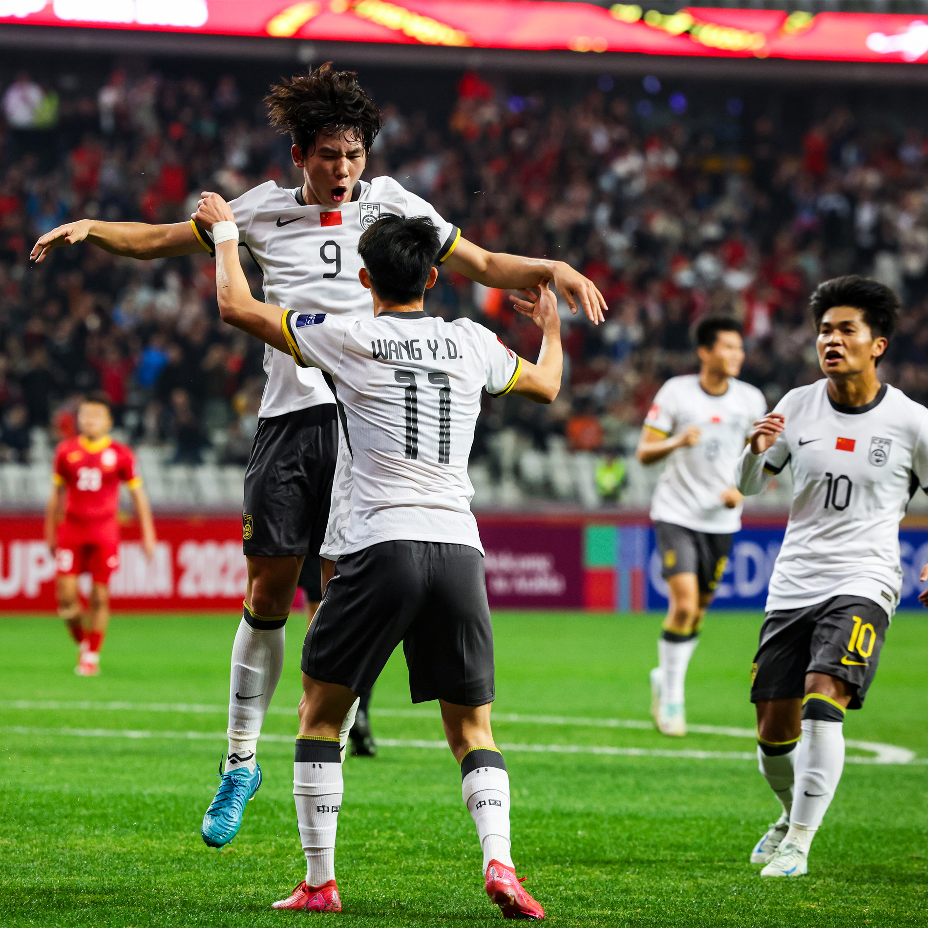 中超射手榜：基莱斯10球领跑王钰栋8球并列第二  第2张