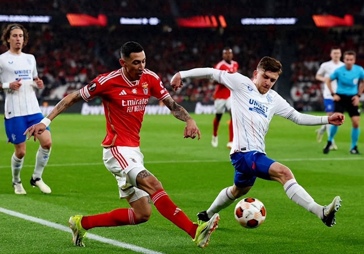 欧冠格拉斯哥流浪者VS帕纳辛纳科斯比分预测流浪者占得先机的简单介绍  第2张