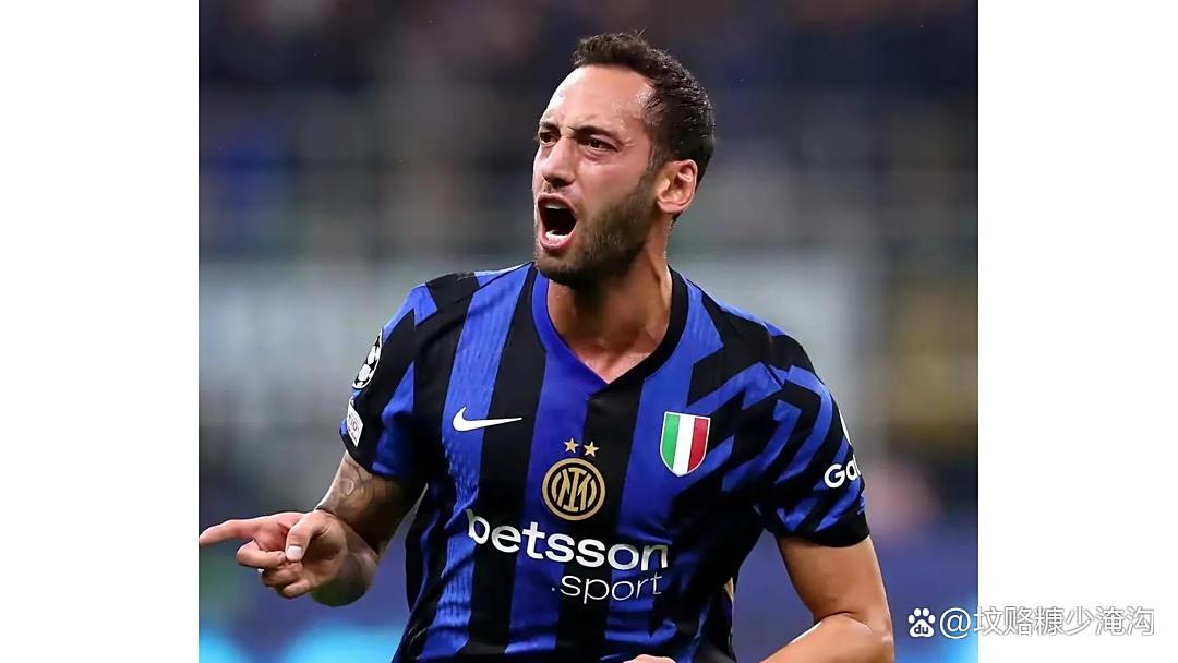 关于曝恰尔汗奥卢意欲转会或回归土超的信息  第1张