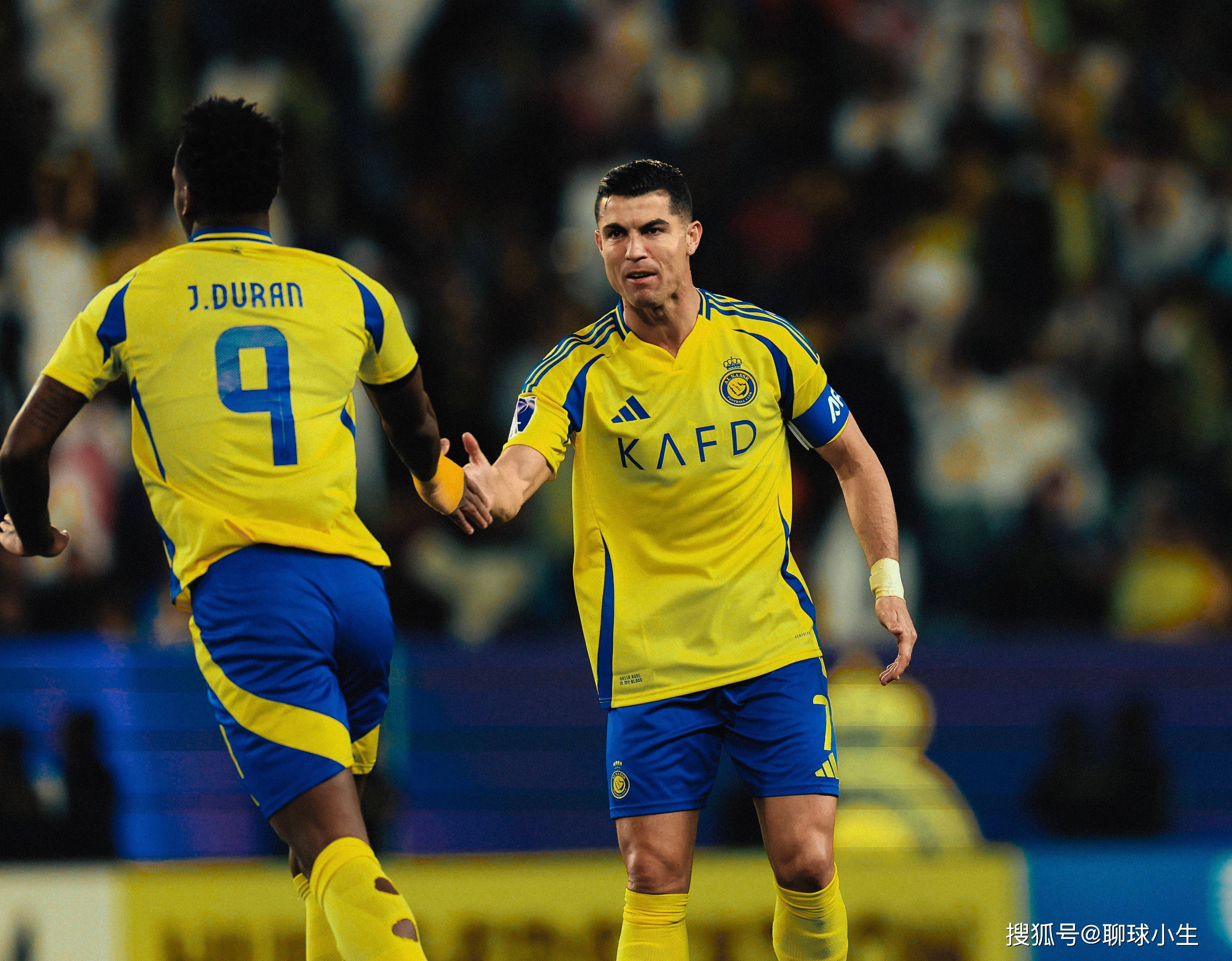 关于02-03赛季以来C罗参加1054场比赛与多特持平的信息  第2张