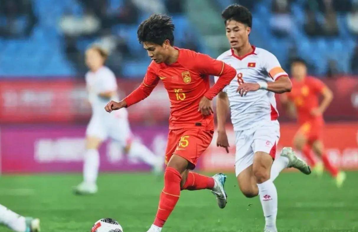 央视将转播国足与韩国队比赛国足首战韩国的简单介绍  第2张