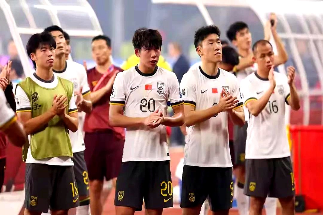 包含国足战印尼裁判团队公布均来自乌兹别克斯坦的词条  第2张