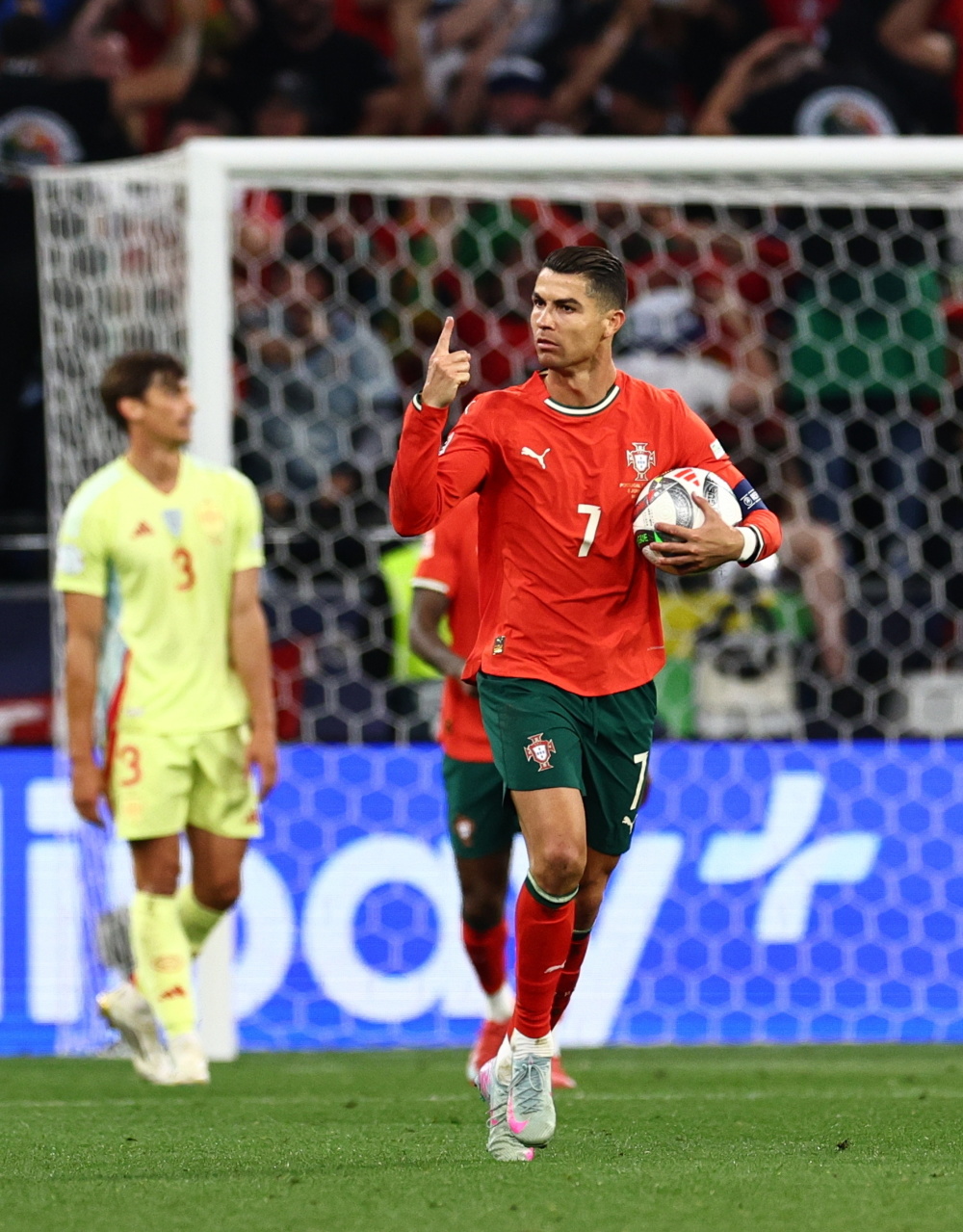 葡萄牙欧国联夺冠之路半决赛力克德国战车的简单介绍  第2张