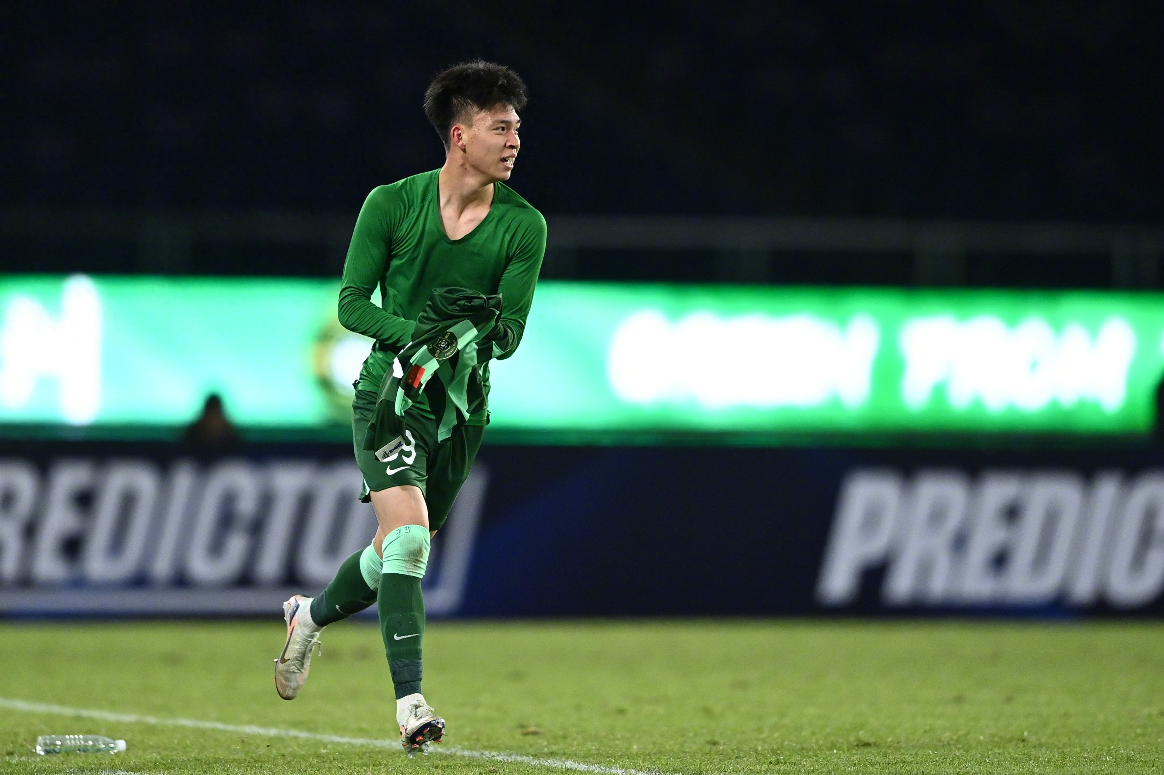 包含记者：王钰栋或缺阵下轮中超已经接受了检查的词条  第2张