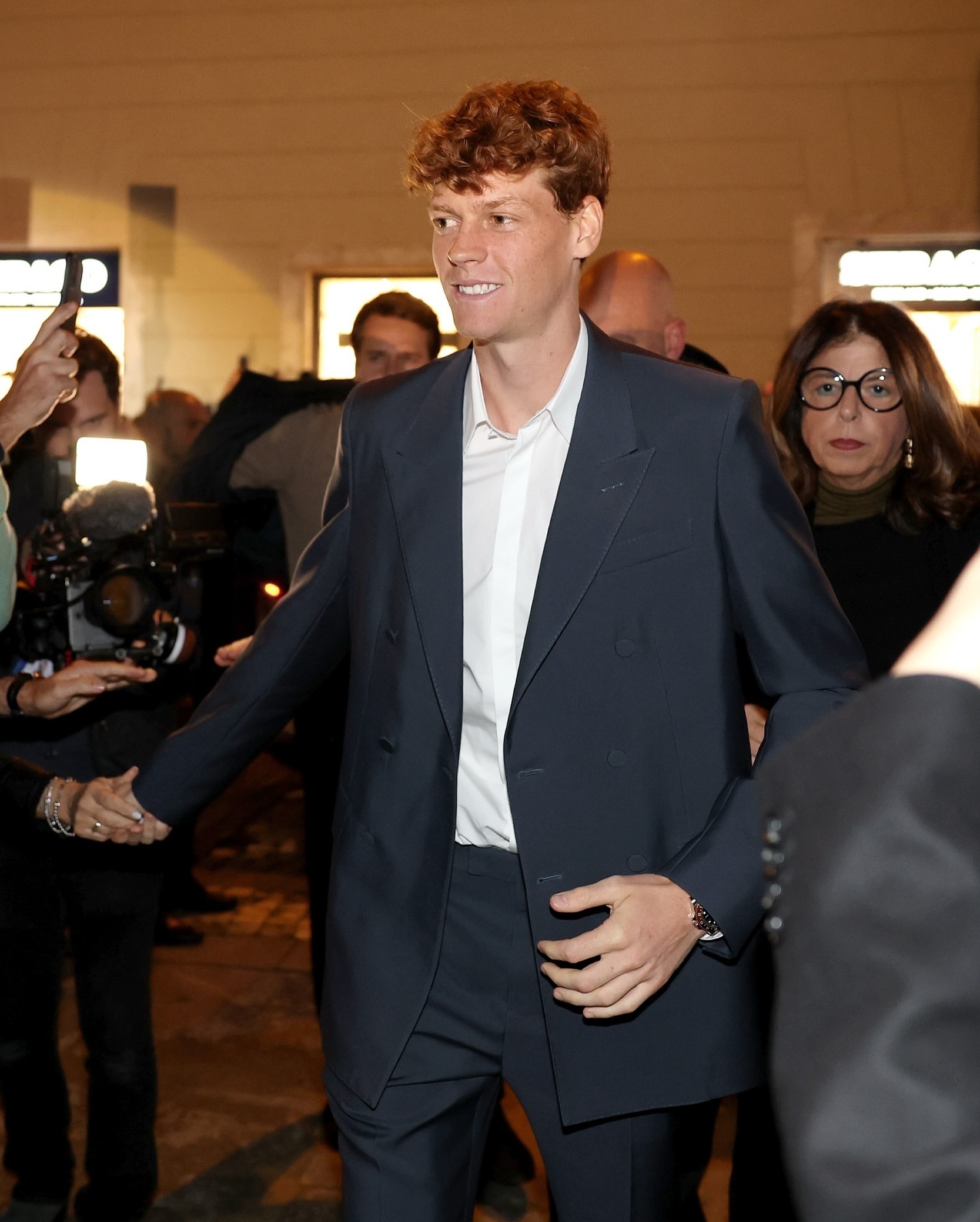 包含意丁E组：特里斯蒂那VS塔拉努瓦特拉亚纳的词条  第1张