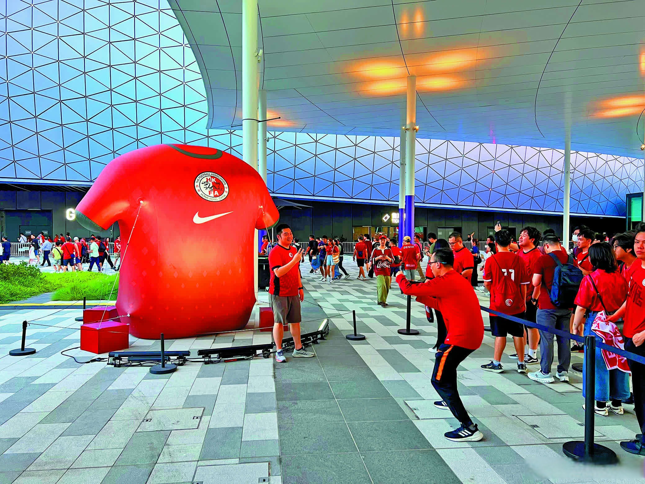 包含香港甲：至尊足球会VS深水埗体育会的词条  第2张