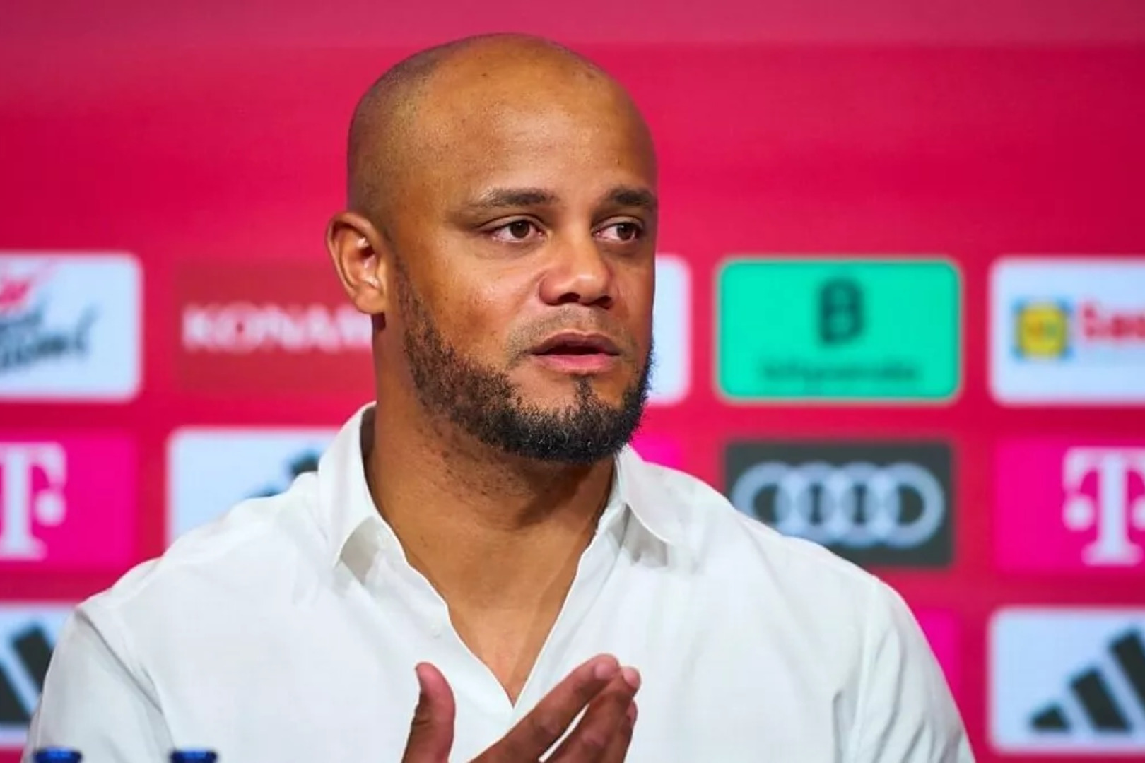 包含拜仁孔帕尼回应引援问题受伤的球员逐渐复出的词条  第2张