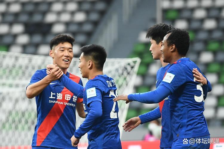 记者：朱辰杰随申花前往深圳球员在国家队受伤的简单介绍