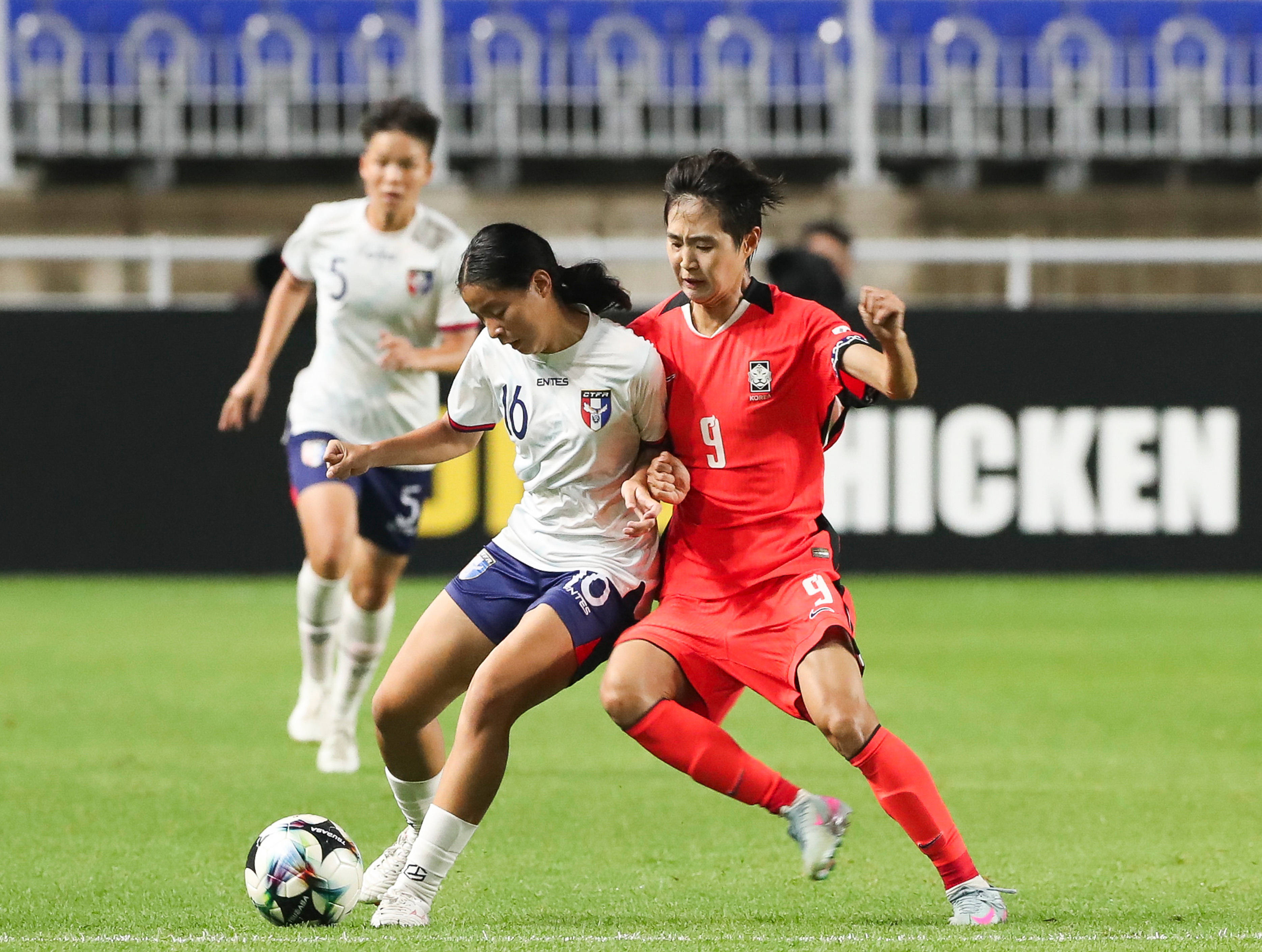 包含东亚杯日本队1-0韩国队夺冠热尔曼-良破门制胜的词条  第2张