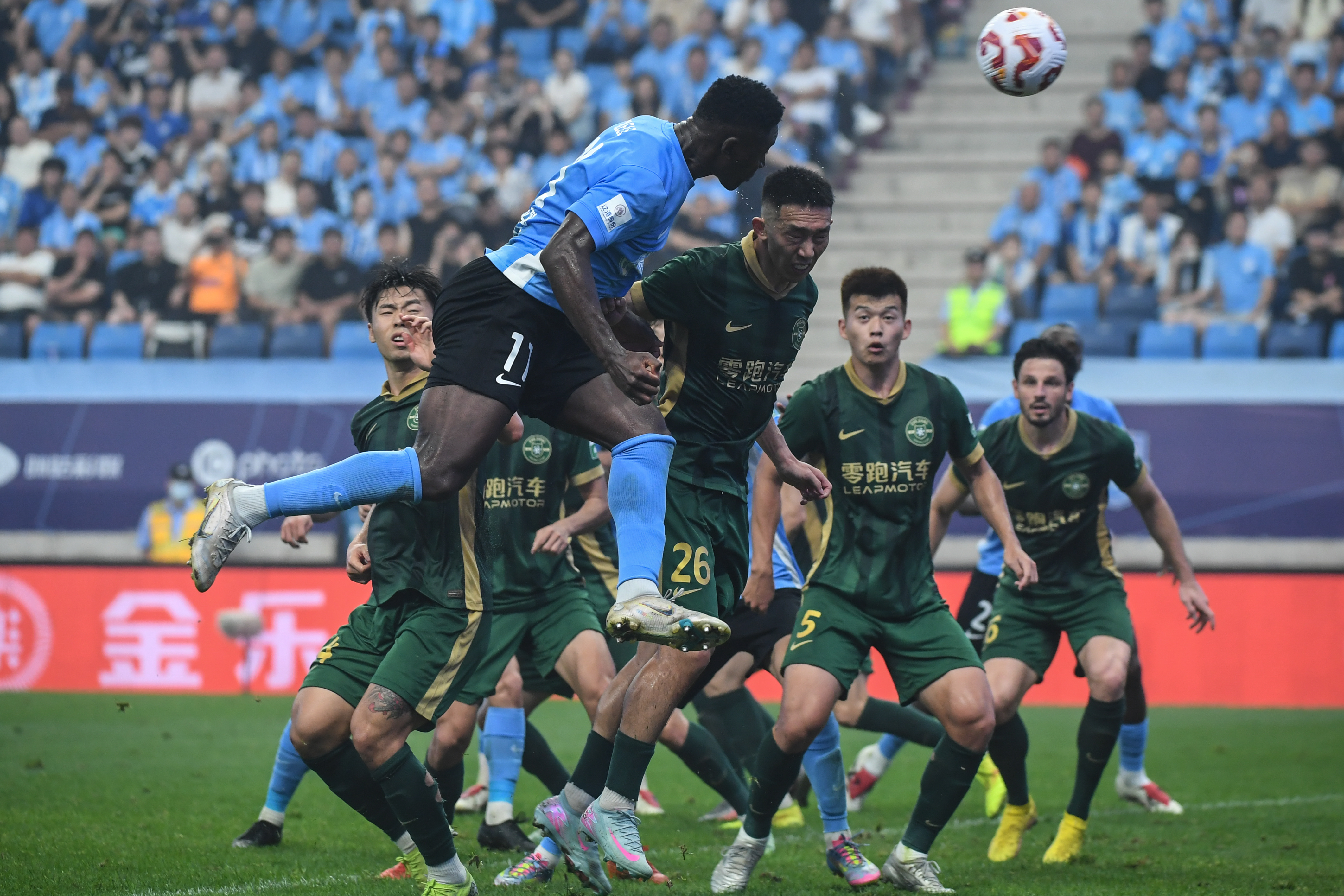 上海海港将对阵大连英博上海海港进攻表现相当突出的简单介绍  第2张