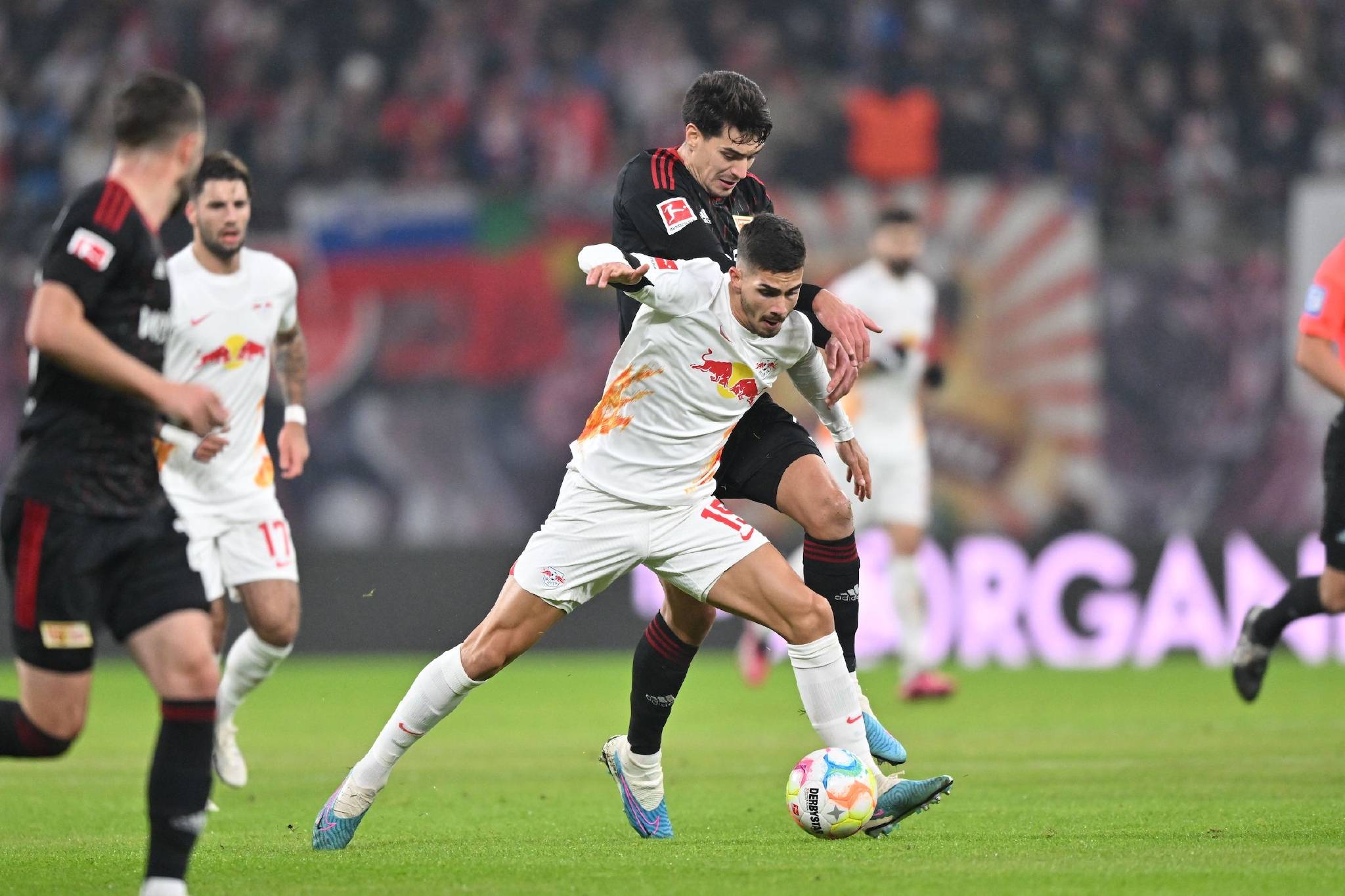 关于沃尔夫斯堡主帅下课球队当前身陷保级边缘的信息 第2张 关于沃尔夫斯堡主帅下课球队当前身陷保级边缘的信息 第2张