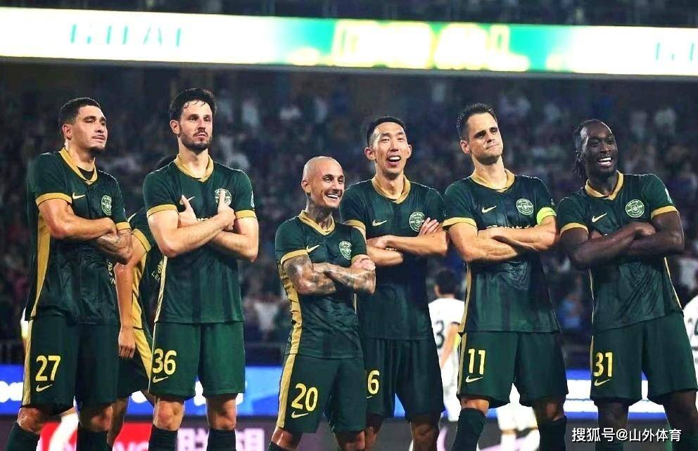 中超浙江队2-0天津津门虎卡列洛头球建功弗兰克锁定胜局的简单介绍  第1张