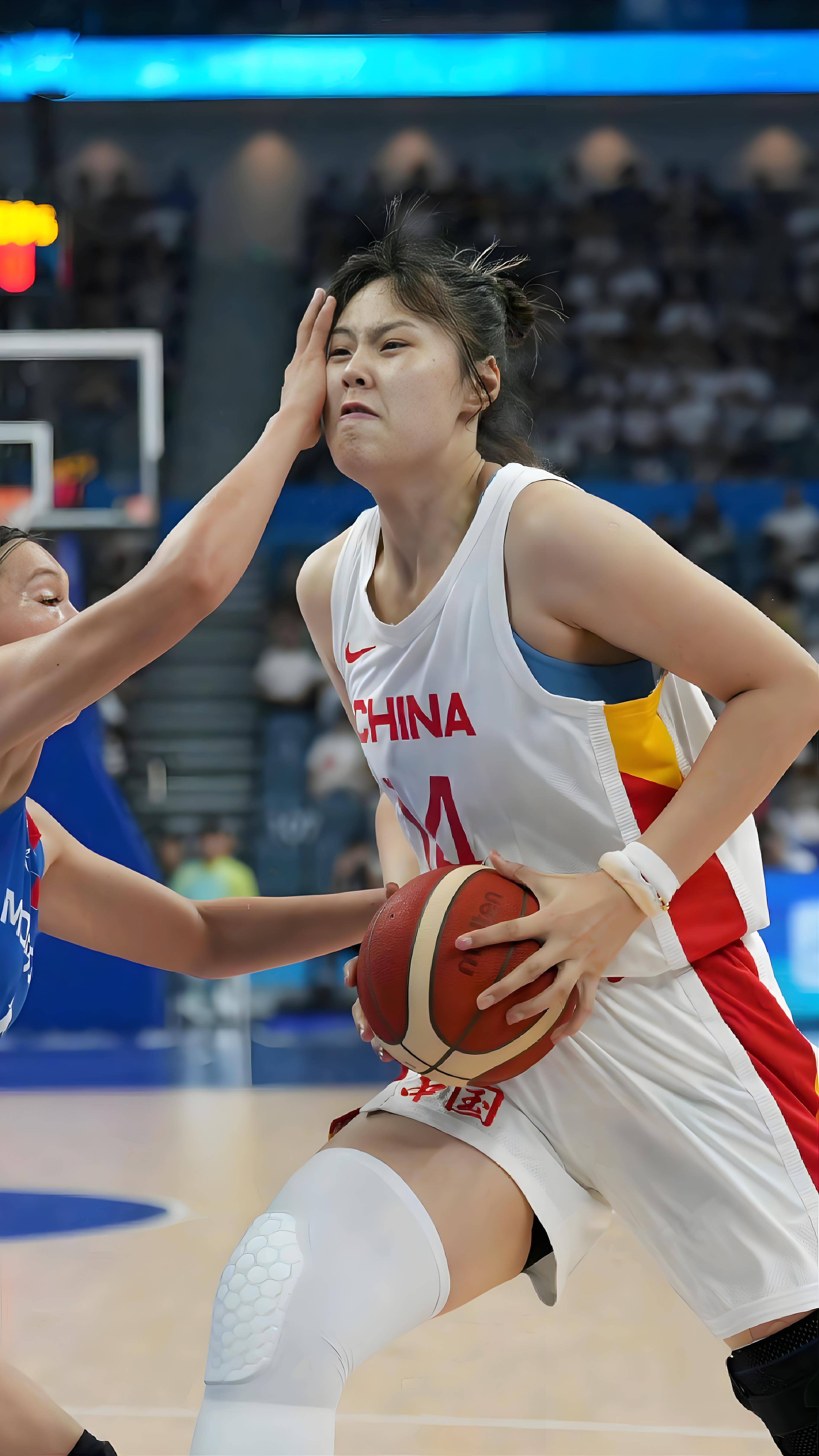 关于李月汝回应申请交易直言上场时间不够的信息