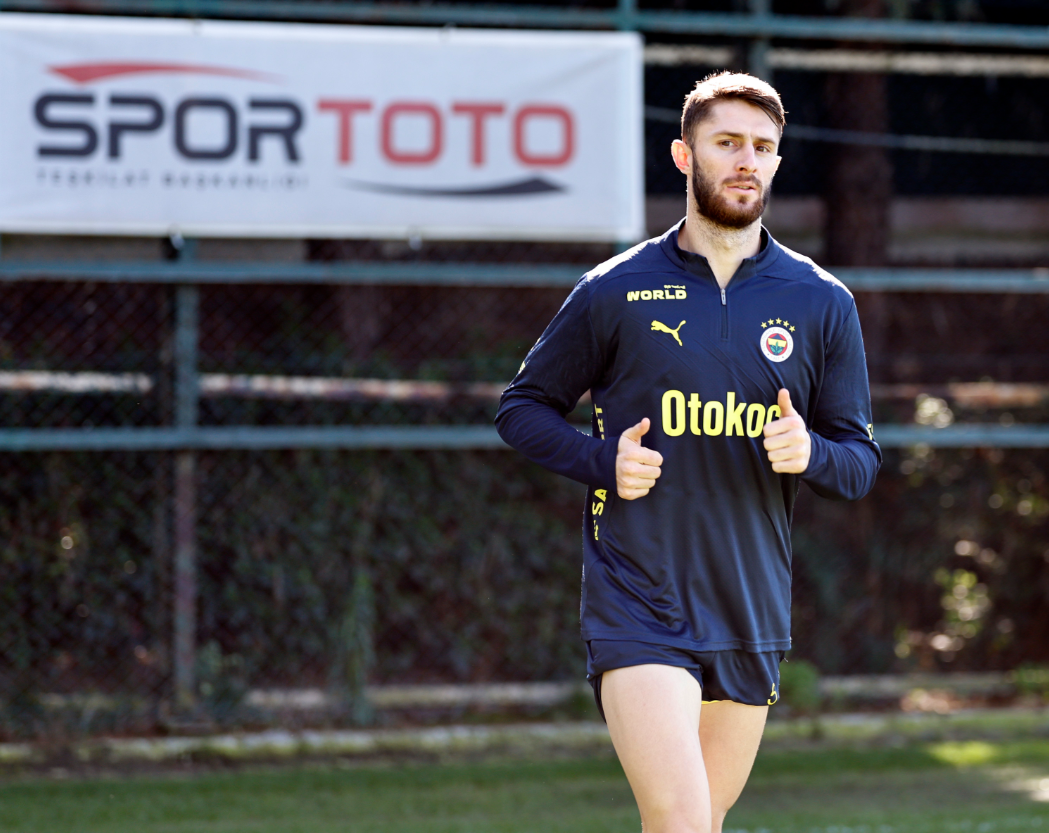 穆里尼奥连续六个赛季无缘欧冠比赛费内巴切不敌本菲卡的简单介绍  第1张